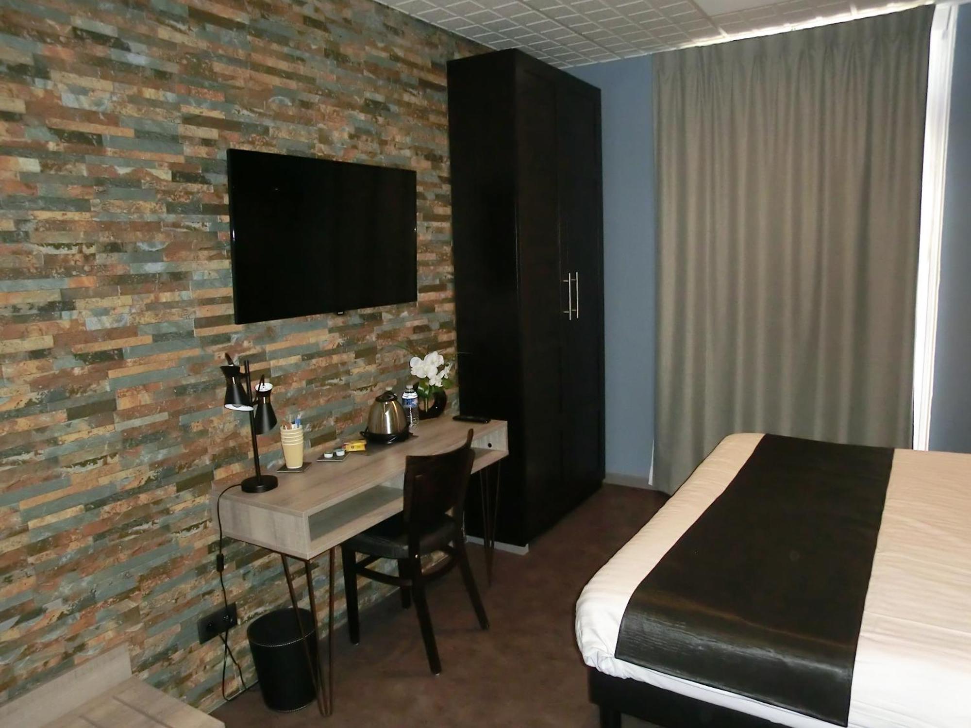 Hotel Sur Le Quai Port Vendres Dış mekan fotoğraf