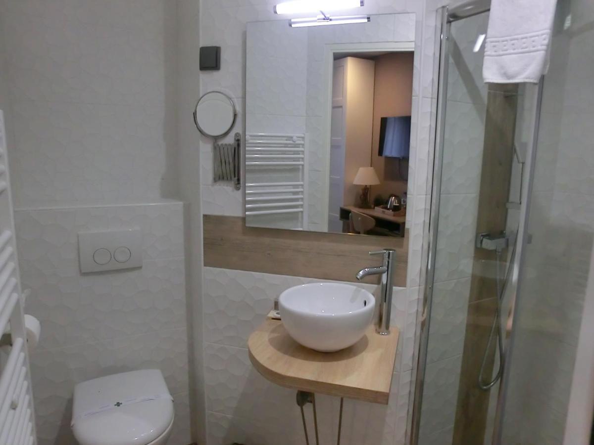 Hotel Sur Le Quai Port Vendres Dış mekan fotoğraf